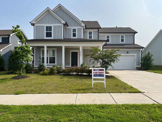Building Photo - Stunning, Elegant Residence in Fuquay-Vari... Rental