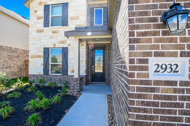 Photo - 2932 Tantara Dr