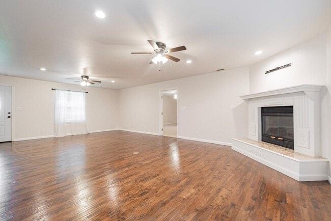 Photo - 3642 FM1565