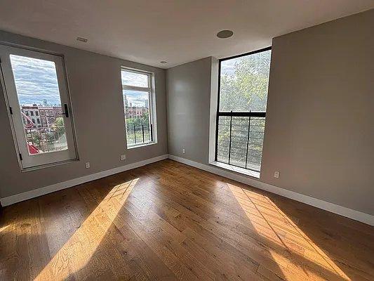 Building Photo - 3 bedroom in Bronx NY 10454 Unit 3B