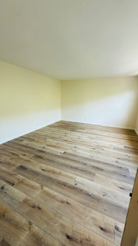 Photo - 383 Redondo Ave