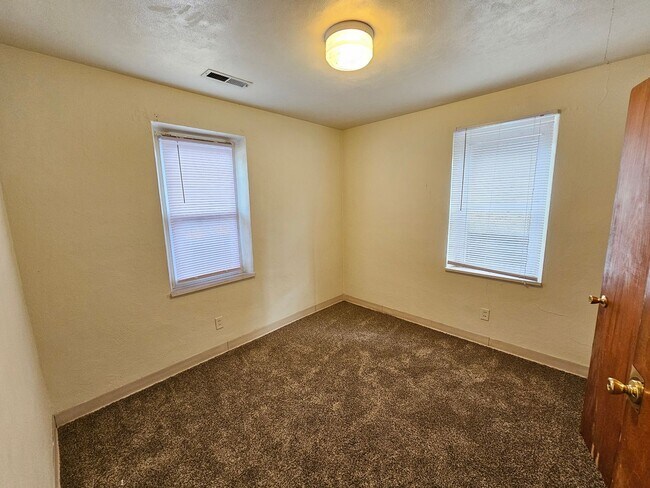 Photo - 18th and Lincoln - August 2026