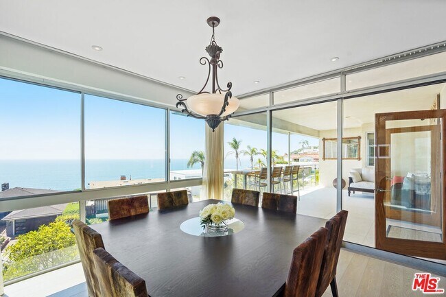 18101 Coastline Dr