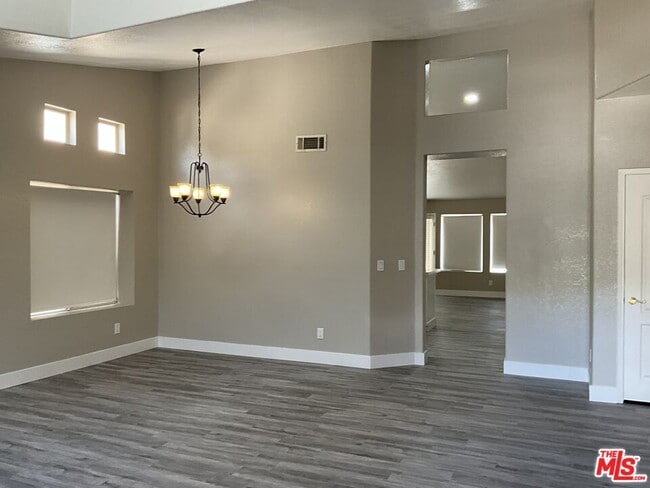 Photo - 9248 Camphor Tree Ct