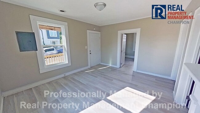 Photo - Recently updated 2 BD/1 BA Home in the hea...