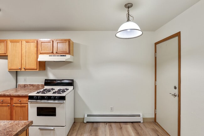 Photo - Parkview Apartments