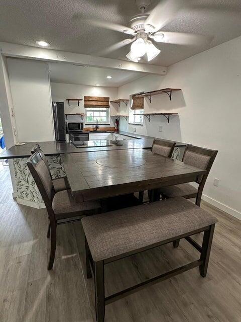 Photo - 423 Waterside Dr