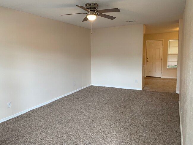 Photo - Windgate Apartments