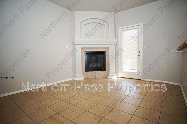 Photo - 528 Green Village Ct