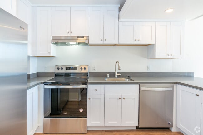 Kitchen - Royal Pines