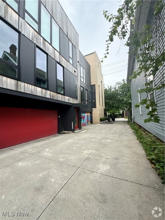 Building Photo - 2215 Professor Ave Rental