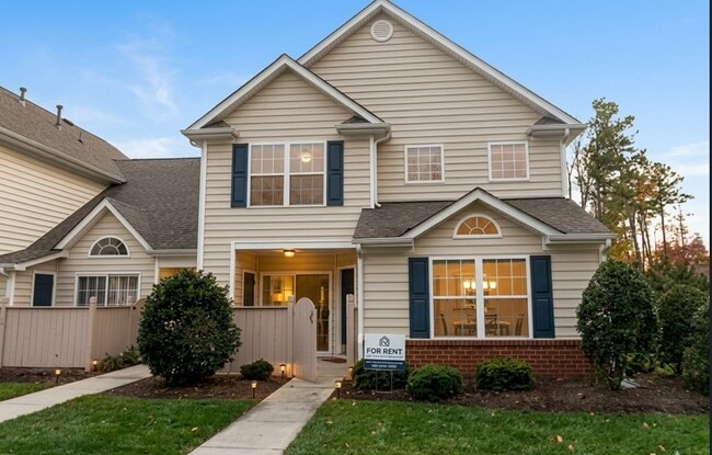 Building Photo - 4720 Twin Hickory Lake Dr