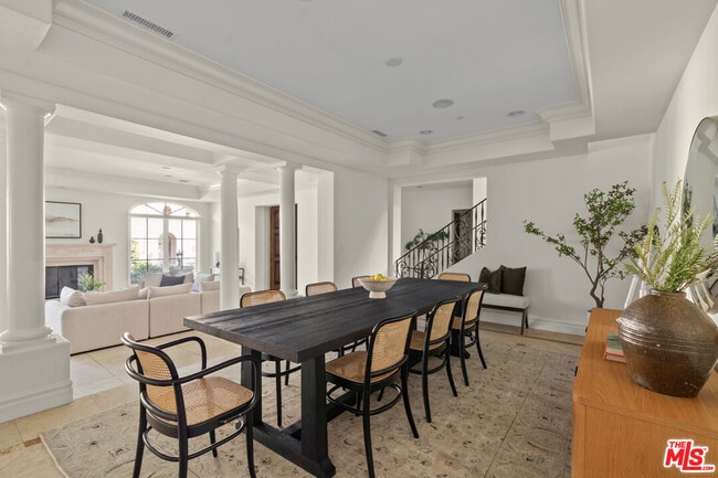 Photo - 3697 Benedict Canyon Ln