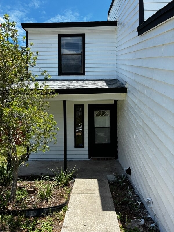 Photo - 11671 Tanager Dr