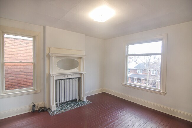 Photo - 299 West St Unit 2