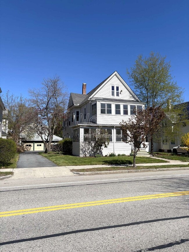 Building Photo - 27 June St