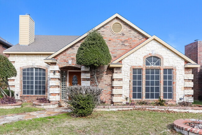 Building Photo - 1628 Mockingbird Ln Rental