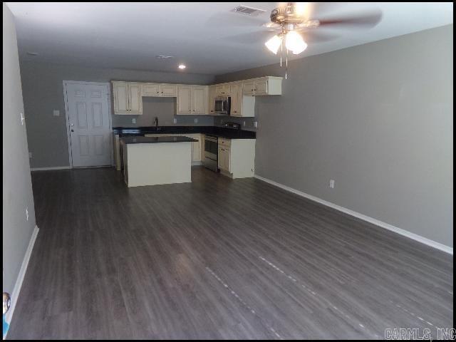 Photo - 9 Kirkland St