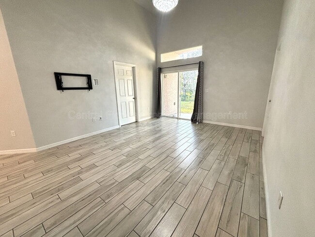 Photo - 1214 Lake Blue Cir
