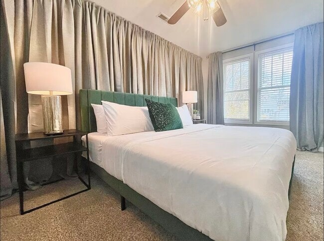 Photo - 326 N 16th St