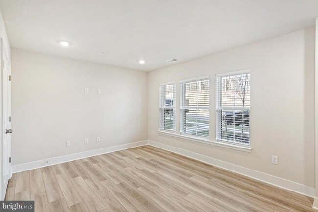 Photo - 11407 Starlight Pl