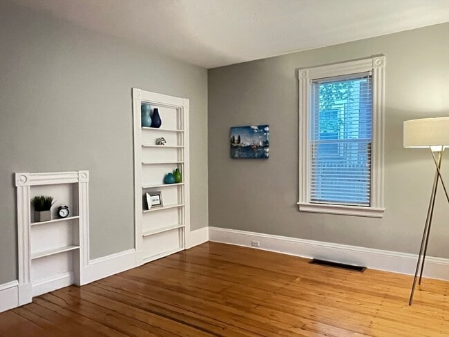 Photo - 128 Chestnut St Unit 1