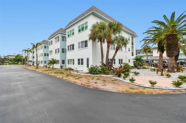 Photo - 8 Glencoe Pl Unidad 107