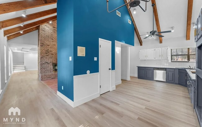 Photo - 1215 Spring Lake Dr