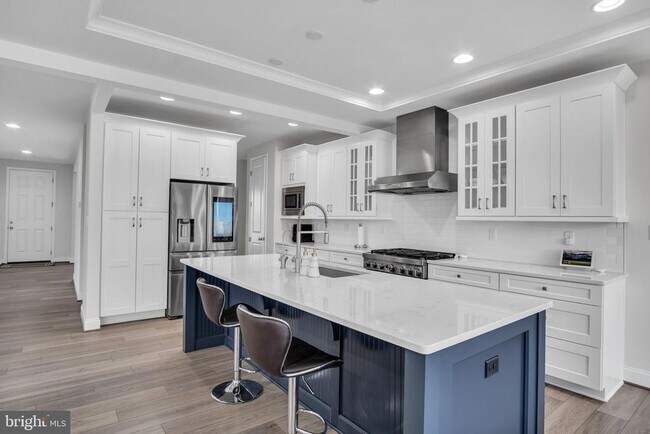 Photo - 1325 Ashton Rd