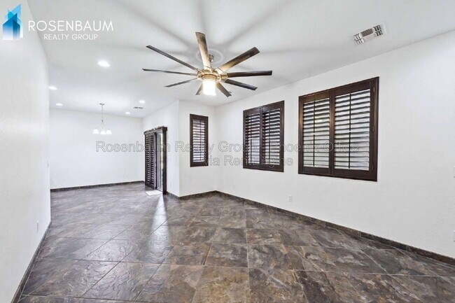 Photo - 9336 S 33rd Dr