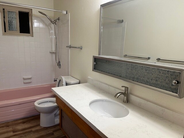 Photo - 9211 Woodlawn Ave N