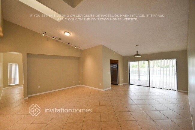 Photo - 9701 NW 14th St