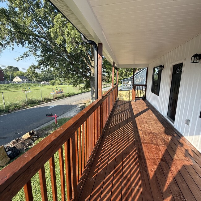 Photo - 82 Parallel Ct NW