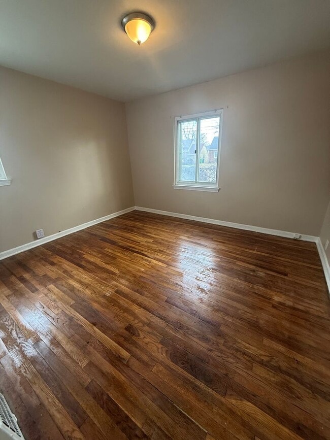 Photo - Euclid 4 Bed Single Water/Sewer included