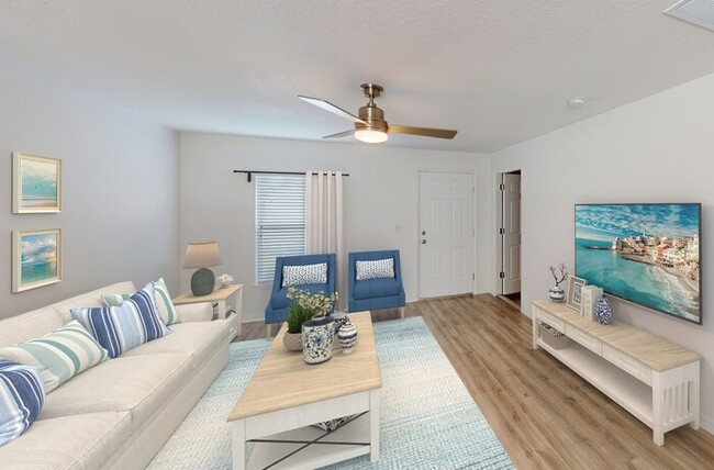 Photo - 3/2 HOME IN PALM BAY-GREAT PRICE!