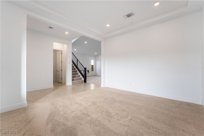 Photo - 5022 Slatestone St