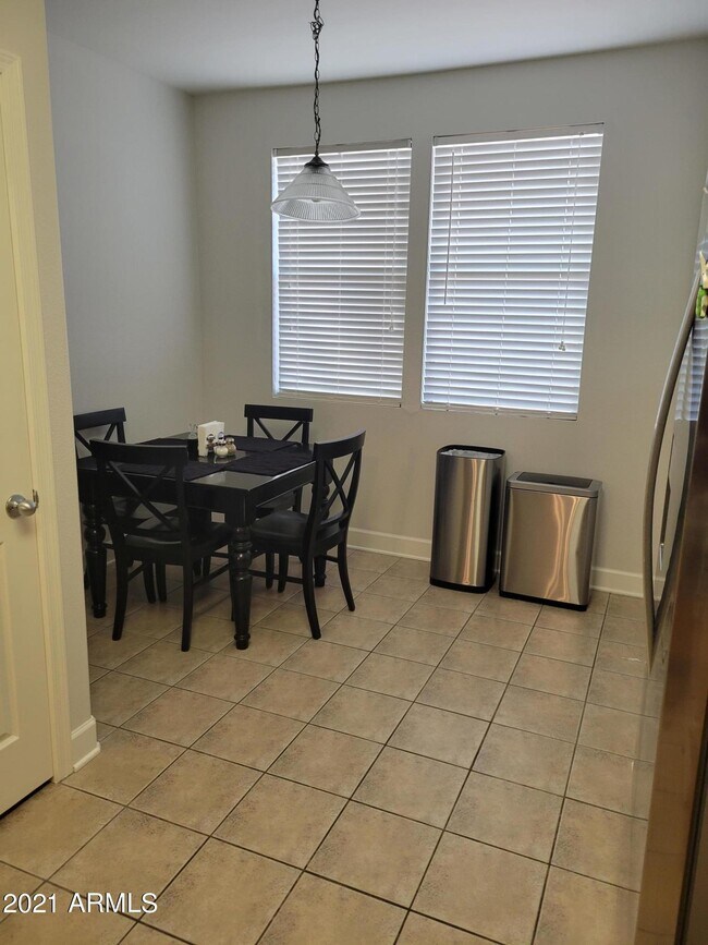 19777 N 76th St Unit 3181