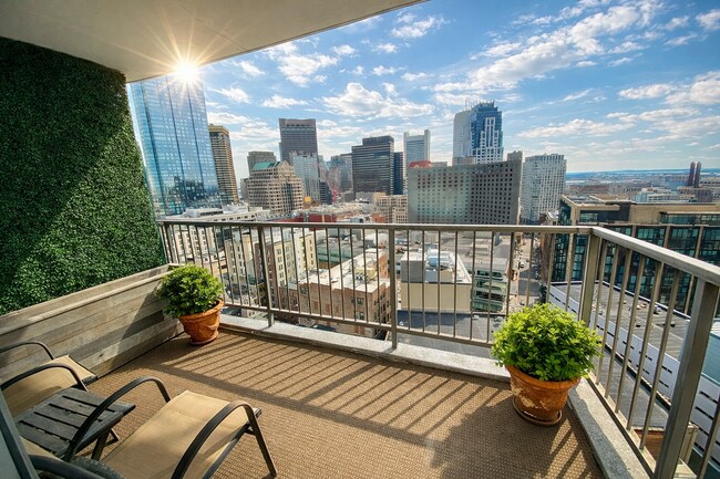 Photo - 151 Tremont St Unidad 24U