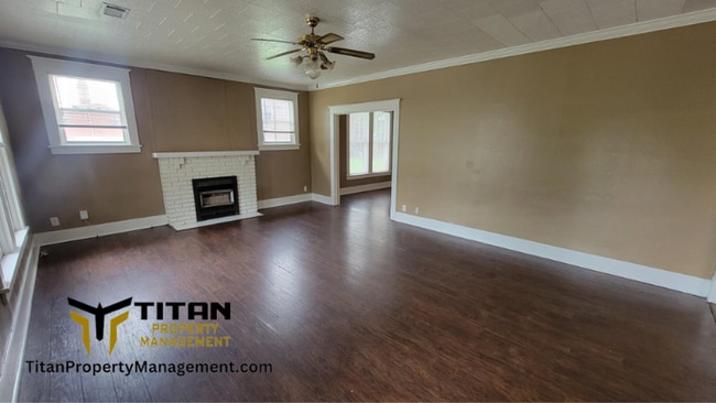 Building Photo - 3b/2b house in downtown Benton