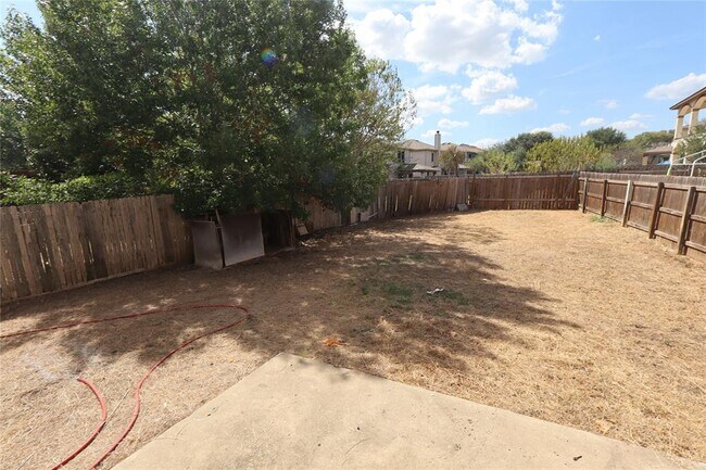 5320 Mathra Dr
