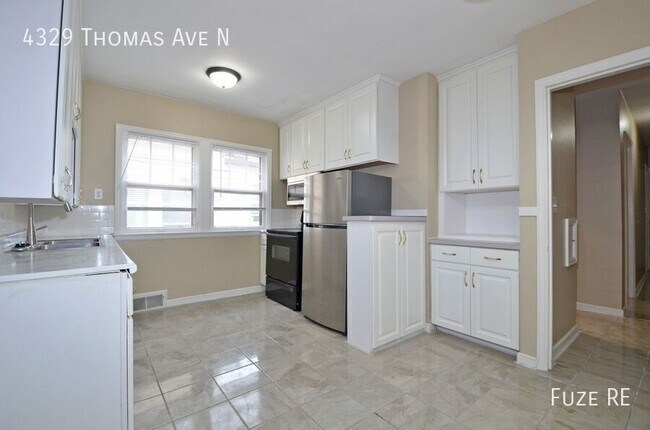 Photo - 4329 N Thomas Ave