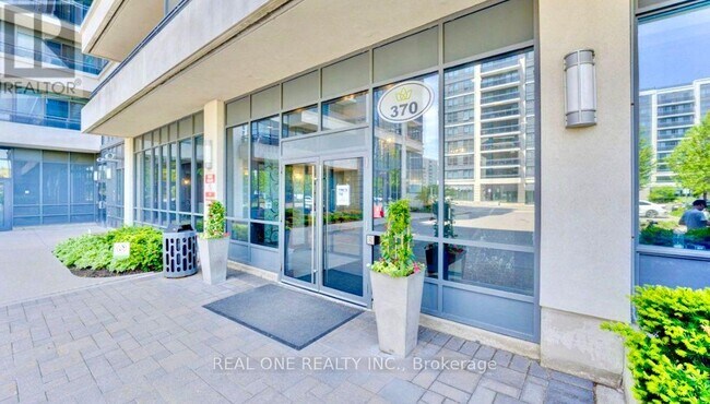 Photo - 370 Hwy 7 Unit 919