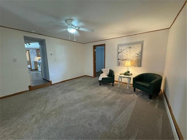Photo - 221 N Jefferson St