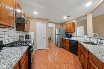 Photo - 16122 Taloncrest Dr