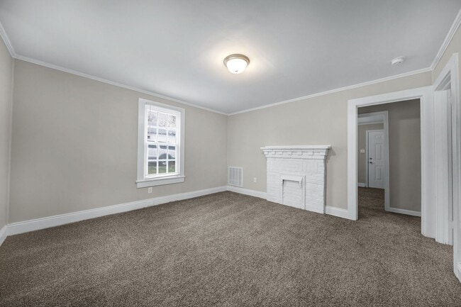 307 Rice St