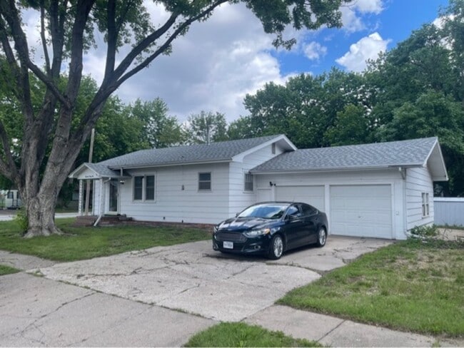 Photo - 1346 N Hewett Ave Casa