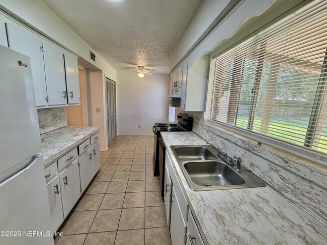Photo - 1745 Patricia Ln