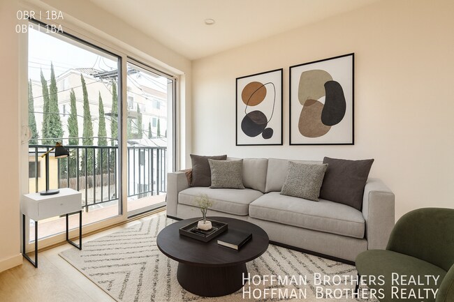 Photo - 955 Fedora St Unit 202