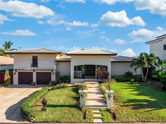 Building Photo - 2948 NE 35th Ct