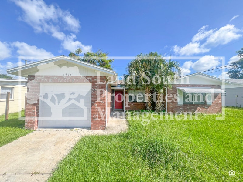Photo - 1928 Alexander Dr House